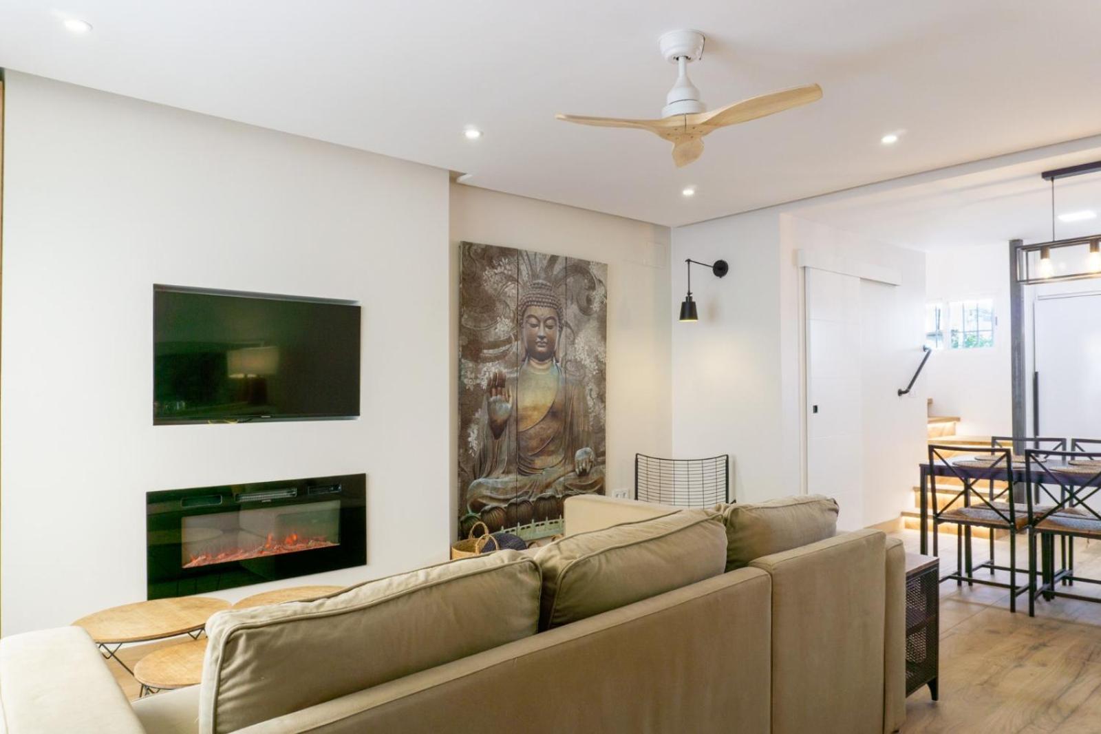 Apartment Acogedora Casa Junto Al Mar ,cerca Del Centro Urbano Málaga